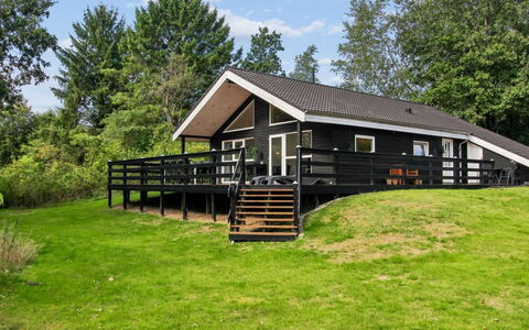 Elle: Hout, Verblijf, Veranda, Hardwood, Plank, Blokhut, Siding, Boerderij, Schaduw, Ontwerp