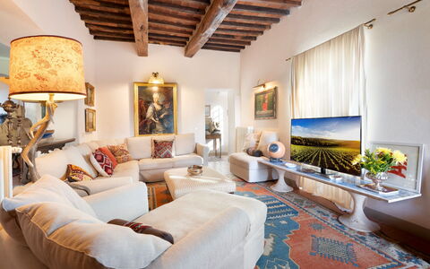 Villa Mare, Bolgheri: Meubilair, Interieur Ontwerp, Bankstel, Muur, Woonkamer, Flooring, Tafel, Kamer, Huis, Plafond