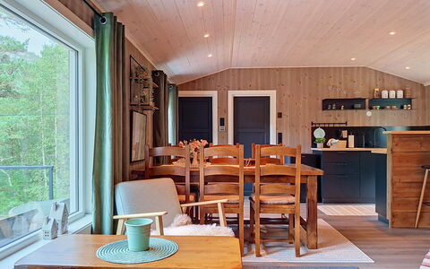 Porsmyr: Meubilair, Interieur Ontwerp, Flooring, Hout, Verdieping, Plafond, Lichte Inrichting, Eetkamer, Keuken En Eettafel, Kamer