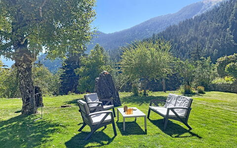 Les Pensées: Appartement, Toevlucht, Zwembad, Condominium, Balkon, Hotel, Eco Hotel, Villa, Kamerplant