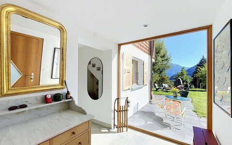 Les Pensées: Appartement, Toevlucht, Zwembad, Condominium, Balkon, Hotel, Eco Hotel, Villa, Kamerplant