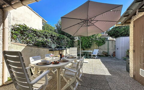 La Placette: Appartement, Toevlucht, Zwembad, Condominium, Balkon, Hotel, Eco Hotel, Villa, Kamerplant
