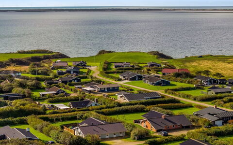 Gunnild - 200M to the Fjord: Landschap, Kust, Kust En Oceanic Landvormen, Zee, Land Lot, Plain, Landelijk Gebied, Oceaan, Veld, Kust