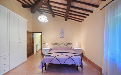 Casale Vepres: Interieur Ontwerp, Meubilair, Flooring, Plafond, Verdieping, Bed, Kamer, Verlichting, Slaapkamer, Bed Frame