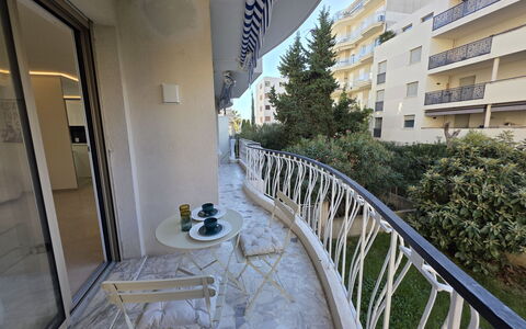 Le San Francisco: Appartement, Balkon, Condominium, Schaduw