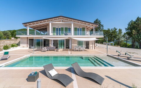 Dimora Montefalcone 8, Emma Villas: Huis, Veranda, Toevlucht, Landgoed, Zwembad, Balkon, Villa, Schaduw, Herenhuis, Eco Hotel