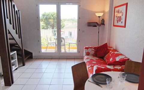 Le Central Beach: Kamer, Eigendom, Gebouw, Huis, Interieur Ontwerp, Meubilair, Verdieping, Onroerend Goed, Huis, Appartement