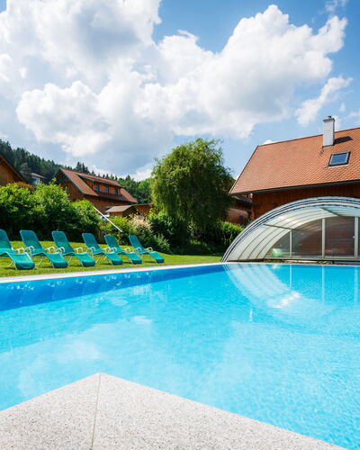 Schlierbach 200: Zwembad, Toevlucht, Eco Hotel, Vrije Tijd, Landgoed, Villa, Hacienda, Thermae, Landscaping, Boerderij