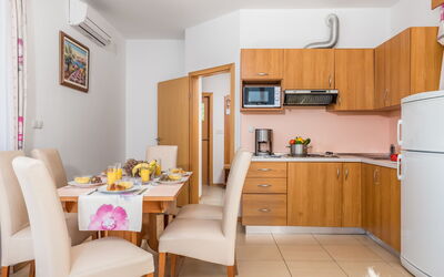Accommodatie:&nbsp;Ivan 3 301.3