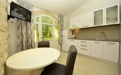 Accommodatie:&nbsp;Moreška 100.2
