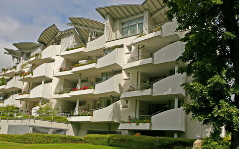 Appartement A12: Fabriek, Gebouw, Wolk, Lucht, Boom, Architectuur, Stedelijk Ontwerp, Condominium, Woongebied, Onroerend Goed
