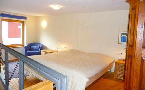 Rosengarten: Eigendom, Comfort, Hout, Verlichting, Bed, Verdieping, Muur, Hardwood, Beits