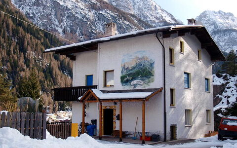 Alleghe 100: Sneeuw, Berg, Gebouw, Lucht, Eigendom, Venster, Natuur, Huis, Helling, Boom
