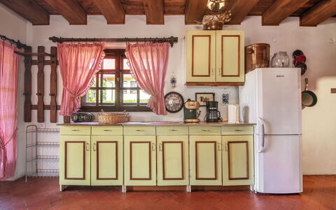 Borek Sulęcki: Meubilair, Interieur Ontwerp, Hout, Flooring, Verdieping, Verlichting, Cabinetry, Kamer, Huis, Keuken