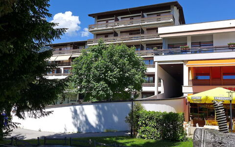 Villars 130: Eigendom, Gebouw, Huis, Architectuur, Woongebied, Onroerend Goed, Huis, Appartement, Lucht, Gemengd Gebruik