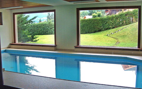 Villars 784: Eigendom, Kamer, Venster, Gebouw, Huis, Glas, Architectuur, Daylighting, Schaduw, Huis