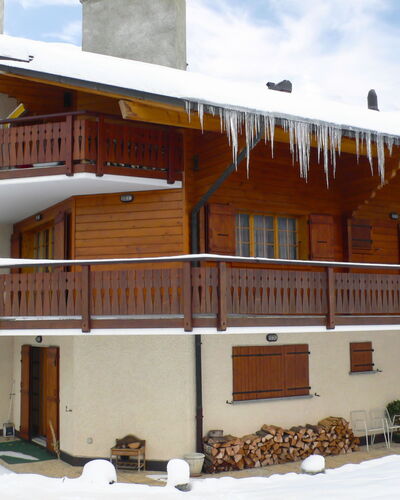 Villars 787