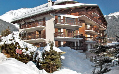 Verbier 582: Lucht, Sneeuw, Gebouw, Eigendom, Fabriek, Berg, Venster, Helling, Huis, Architectuur