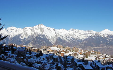 Dejo a Dzeu: Bergachtig Landvormen, Berg, Bergketen, Sneeuw, Winter, Alpen, Lucht, Ridge, Massif, Natuurlijk Landschap