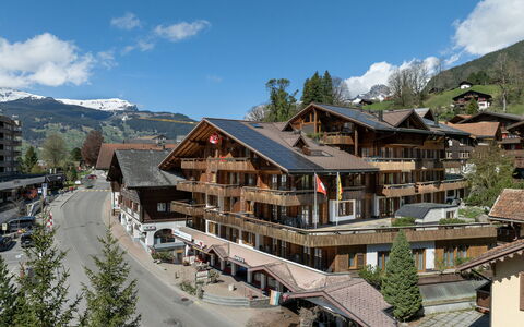 Grindelwald 100: Balkon, Luifel, Timmerhout