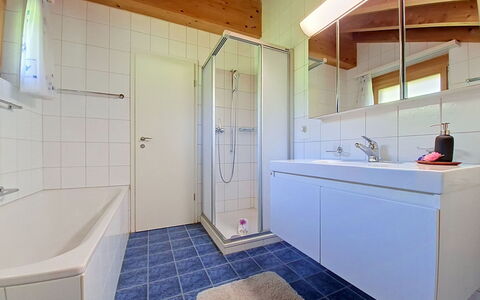 Steinbilla: Flooring, Interieur Ontwerp, Loodgieterswerkinrichting, Verdieping, Plafond, Badkamer, Wastafel In De Badkamer, Wastafel, Kraan, Loodgieter