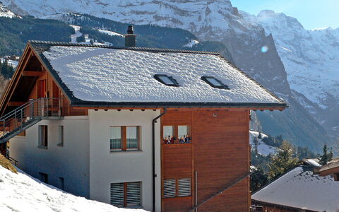 Wengen 110: Sneeuw, Berg, Gebouw, Eigendom, Venster, Wereld, Natuur, Lucht, Huis, Helling