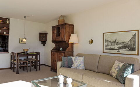 Accommodatie:&nbsp;Jeanne D'Arc Apt. E-38 180.12