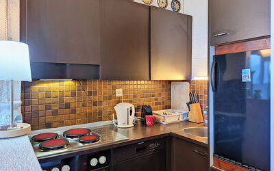 Accommodatie:&nbsp;Jeanne D'Arc Apt. A-13 180.19