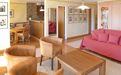 Accommodatie:&nbsp;Jeanne D'Arc Apt. H-58 180.2