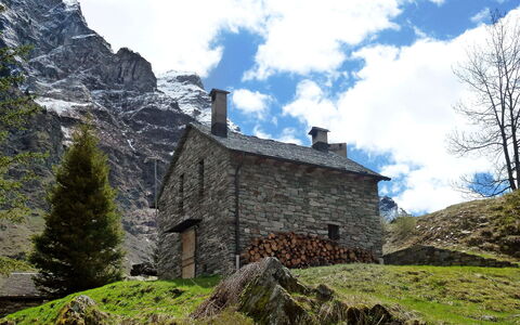 Rustico Dara Cotta: Hoogland, Bergachtig Landvormen, Berg, Bergketen, Fell, Wildernis, Alpen, Verblijf, Huis, Lucht
