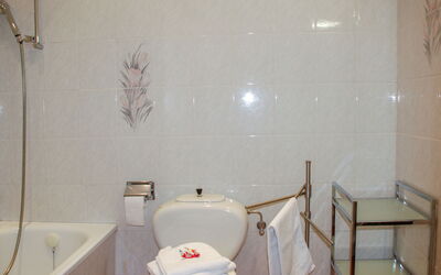 Accommodatie:&nbsp;Residenza Monte Bré - Apt.004 Haus1 102.28
