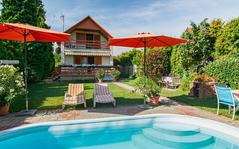 Flamingo: Tuin, Zwembad, Verblijf, Landgoed, Toevlucht, Boerderij, Landscaping, Werf, Eco Hotel, Gazon