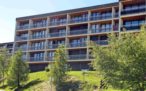 Cote Louve: Woongebied, Gebouw, Architectuur, Eigendom, Appartement, Gemengd Gebruik, Buurt, Condominium, Onroerend Goed, Facade