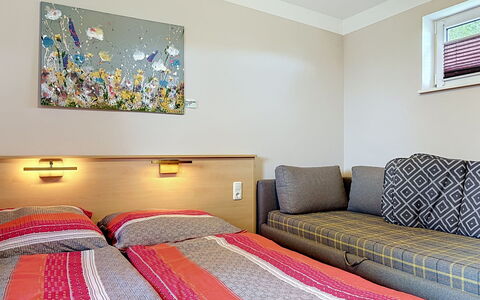 Goetheallee: Meubilair, Interieur Ontwerp, Kamer, Flooring, Verdieping, Hout, Plafond, Textiel, Verlichting, Fotolijst