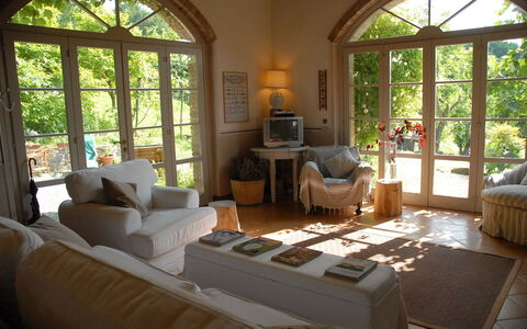 La Cenerara: Woonkamer, Kamer, Eigendom, Interieur Ontwerp, Meubilair, Gebouw, Huis, Huis, Landgoed, Onroerend Goed