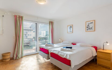 Vasco de Gama B8 R: Eigendom, Meubilair, Gebouw, Comfort, Venster, Hout, Bed Frame, Verdieping, Flooring