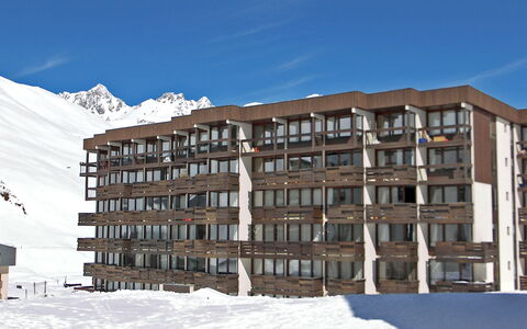 Tignes 290: Lucht, Gebouw, Eigendom, Sneeuw, Venster, Stedelijk Ontwerp, Condominium, Wolk, Onroerend Goed, Stad