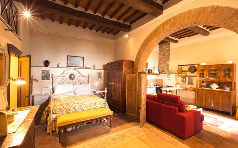 Santo Agostino: Kamer, Eigendom, Gebouw, Meubilair, Interieur Ontwerp, Slaapkamer, Plafond, Huis, Suite, Bed