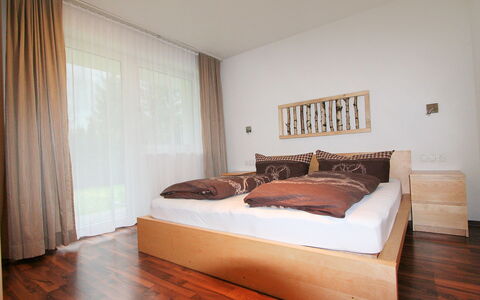 Matt: Slaapkamer, Bed, Meubilair, Kamer, Eigendom, Houten Vloer, Verdieping, Hardwood, Bed Frame, Interieur Ontwerp