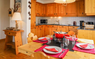 Accommodatie:&nbsp;Cimes-Blanches a 302 652.8