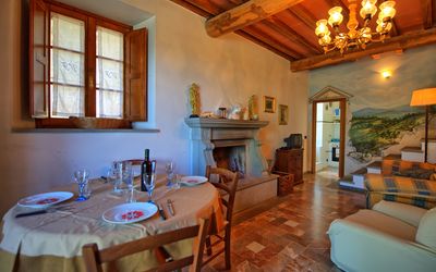 Chiesa: Kamer, Eigendom, Gebouw, Meubilair, Interieur Ontwerp, Huis, Onroerend Goed, Tafel, Huis, Woonkamer