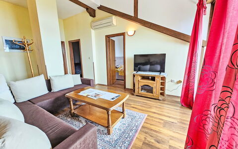 Accommodatie:&nbsp;Lucic 100.4