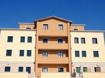 Quattro appartamenti con vista panoramica, finemente arredati e dotati di ogni confort.