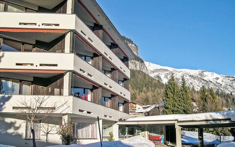 Quadra Apt. 222: Hout, Zee, Oceaan, Kust En Oceanic Landvormen, Kust, Kust, Toevlucht, Balkon, Hardwood, Schaduw
