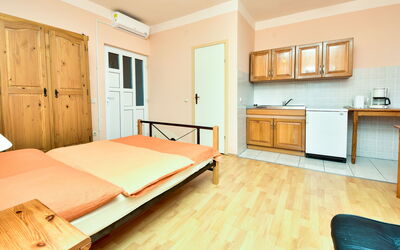 Accommodatie:&nbsp;Lucija 107.1
