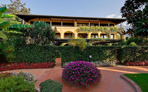 Giardino: Eigendom, Gebouw, Tuin, Onroerend Goed, Plantkunde, Huis, Architectuur, Hacienda, Huis, Landgoed