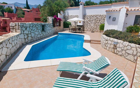 Salto del Monte: Eigendom, Zwembad, Azure, Huis, Gebouw, Onroerend Goed, Villa, Vakantie, Appartement, Huis