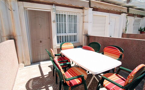 Tamarit Beach: Eigendom, Kamer, Meubilair, Tafel, Huis, Gebouw, Onroerend Goed, Stoel, Interieur Ontwerp, Restaurant
