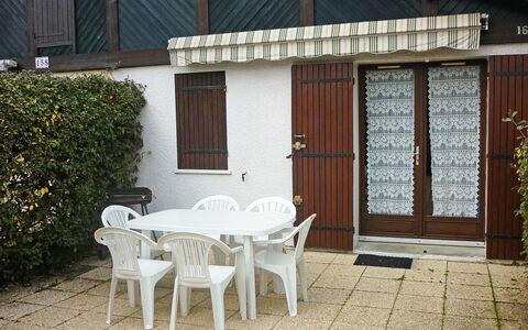 Capbreton 606: Eigendom, Huis, Gebouw, Tafel, Meubilair, Onroerend Goed, Kamer, Patio, Huis, Verblijf