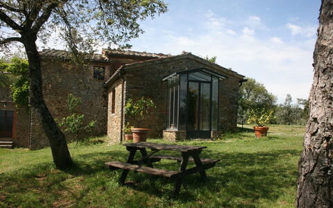 Agriturismo Bevignano: Eigendom, Huis, Boom, Verblijf, Gebouw, Landelijk Gebied, Gras, Huis, Onroerend Goed, Landschap